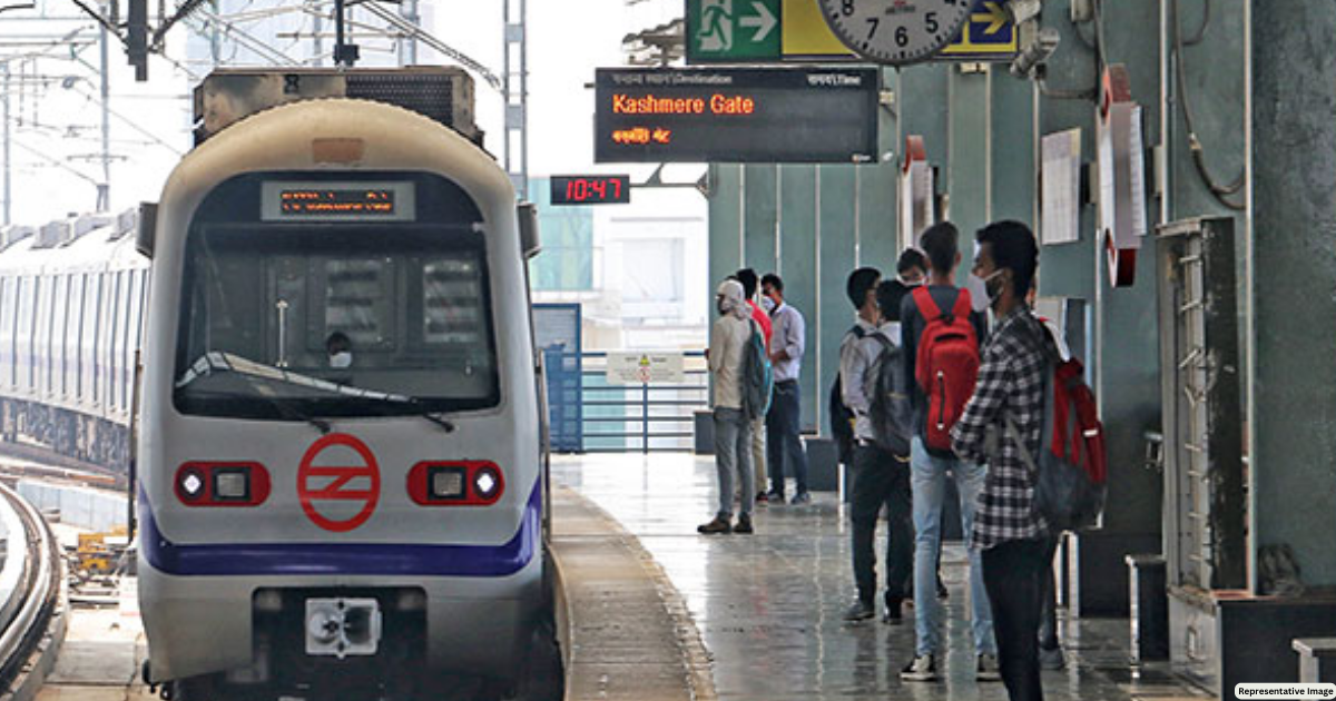 Woman comes under Delhi metro as cloth gets stuck between train's doors, dies